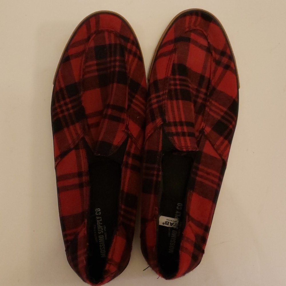 Mossimo Supply Company Red Plaid Shoes size 10